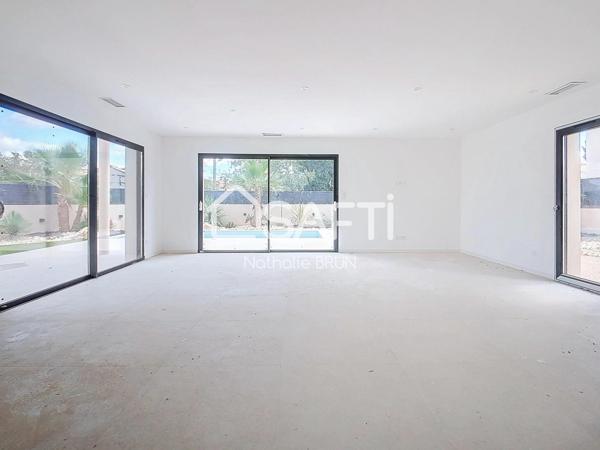 Villa d'architecte de 120 m² sur 428 m² de terrain