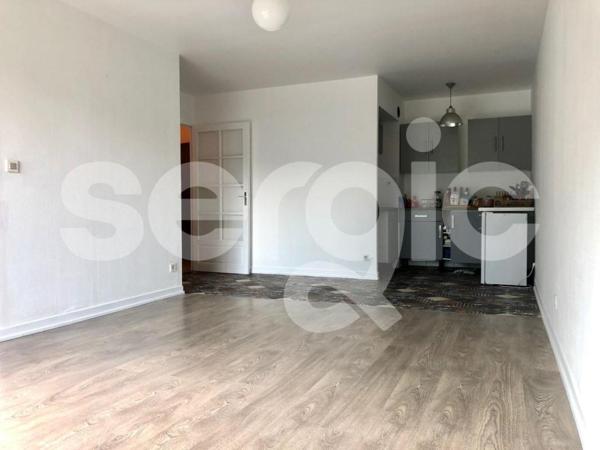 Location 2 Pieces 43 49100 Angers 23 0709 02 0022
