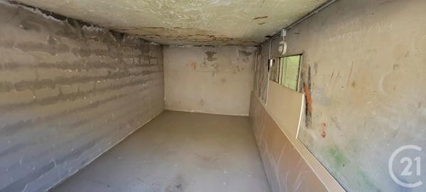Maison à vendre  4 pièces - 85 m 2   AVIGNON  - 84