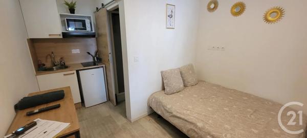 Maison à vendre  4 pièces - 85 m 2   AVIGNON  - 84