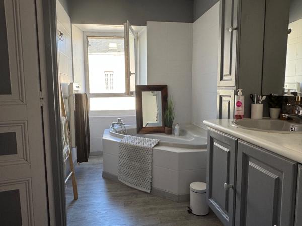 Maison de ville avec terrasse