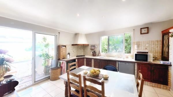 Bouzigues – Vue exceptionnelle sur le Mont Saint-Clair