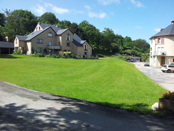 Appartement Salles Curan 4 pièce(s) 85.61 m2