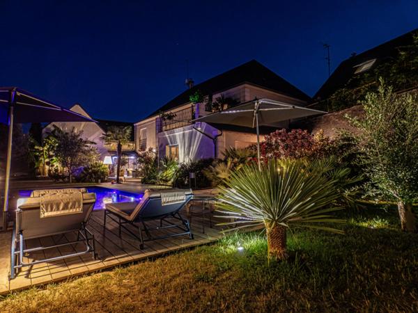 Maison à vendre 7 pièces LA RICHE (37) Disponible à partir de janvier 2026.