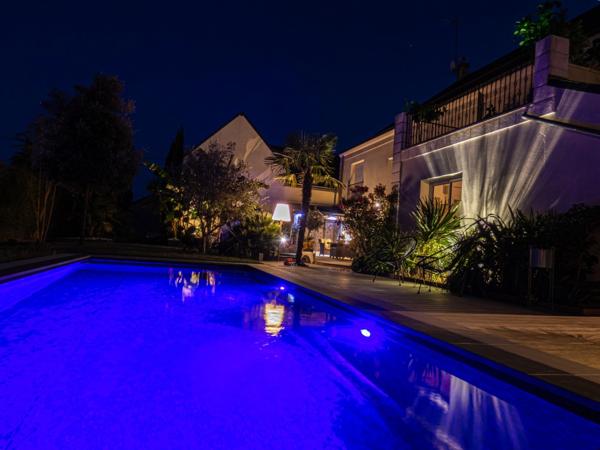 Maison à vendre 7 pièces LA RICHE (37) Disponible à partir de janvier 2026.