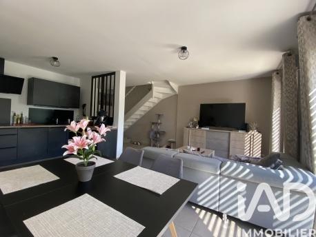 Maison à vendre 4 pièces 87 m² Grimaud