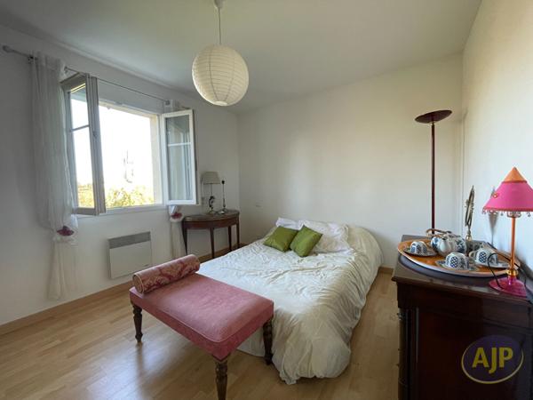 Vente maison Saintes : 253 300 € - AJP Immobilier Saintes