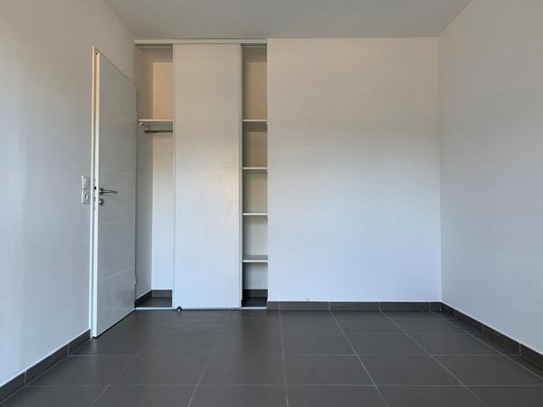 Appartement JUVIGNAC 59.7 m²