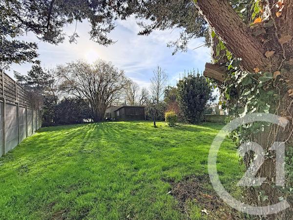 Maison à vendre  8 pièces - 205,84 m2 MONTFERMEIL - 93