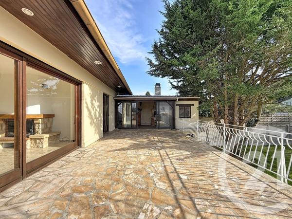 Maison à vendre  8 pièces - 205,84 m2 MONTFERMEIL - 93