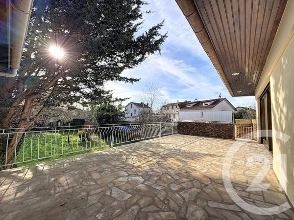 Maison à vendre  8 pièces - 205,84 m2 MONTFERMEIL - 93