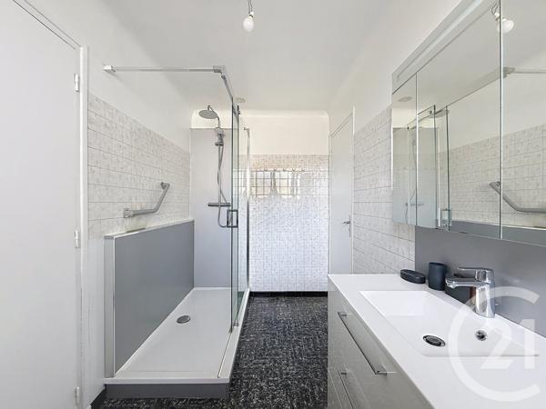 Maison à vendre  8 pièces - 205,84 m2 MONTFERMEIL - 93