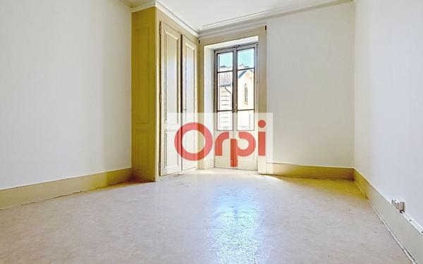 Appartement à louer    4 pièces • 110 m2 Annemasse