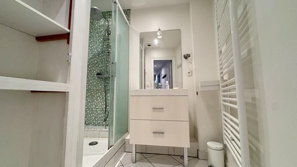 APPARTEMENT – PROCHE PLACE GAILLARD