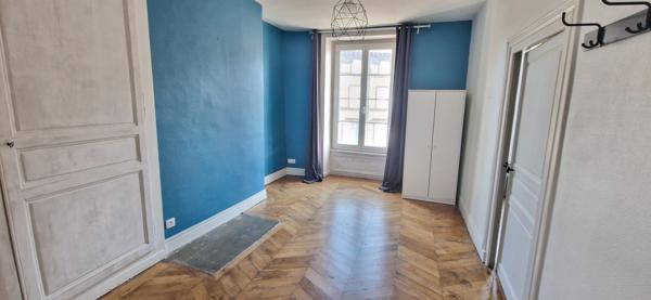APPARTEMENT – PROCHE PLACE GAILLARD