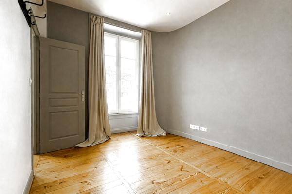 APPARTEMENT – PROCHE PLACE GAILLARD