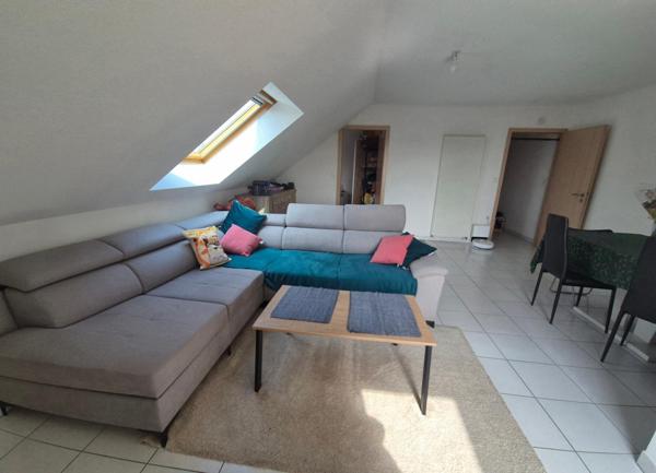 ? Appartement lumineux avec balcon, garage et parking, idéal pour un premier achat ou un investissement à Wittelsheim !