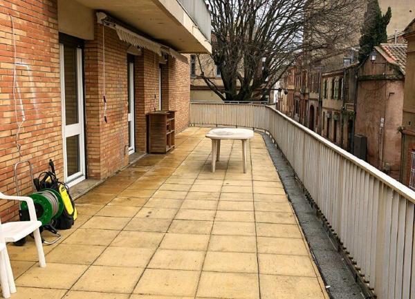 Appartement à louer    6 pièces •  Toulouse