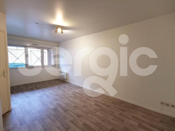 Location 1 Pieces 23 80000 Amiens 25 0365 01 0001
