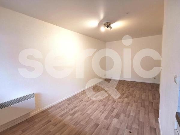 Location 1 Pieces 23 80000 Amiens 25 0365 01 0001