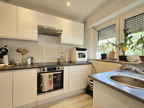 Maison mitoyenne au calme