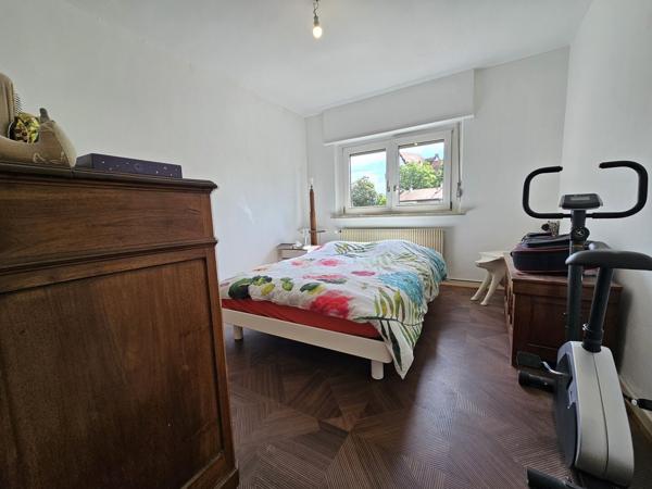 Maison mitoyenne au calme