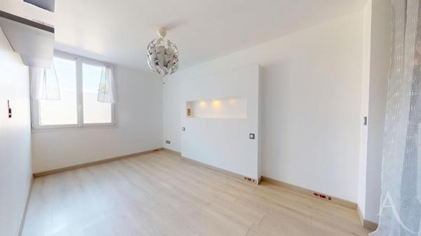 Appartement Le Pont De Claix 4 pièce(s) 68.8 m2