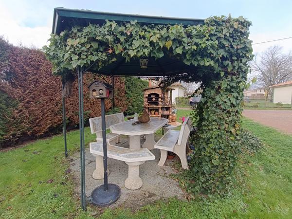 COUTRAS (33230) – MAISON LUMINEUSE 140 M² SUR 1480 M² DE TERRAIN – CALME, CONFORT & PROXIMITÉ !
