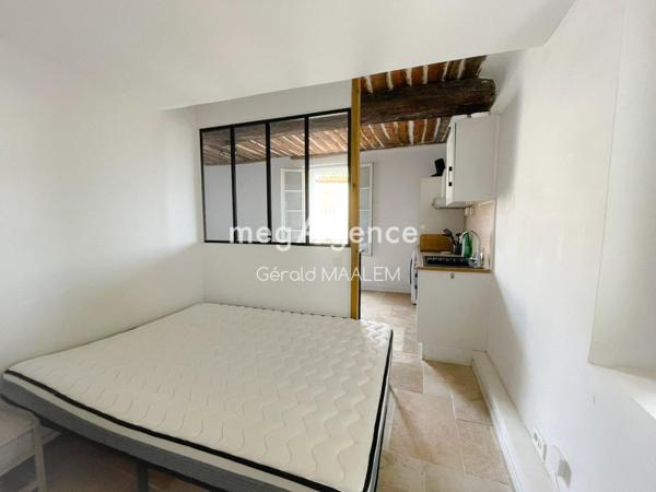 Appartement à ROQUEBRUNE-SUR-ARGENS, 83520 - 1 pièce 24m²