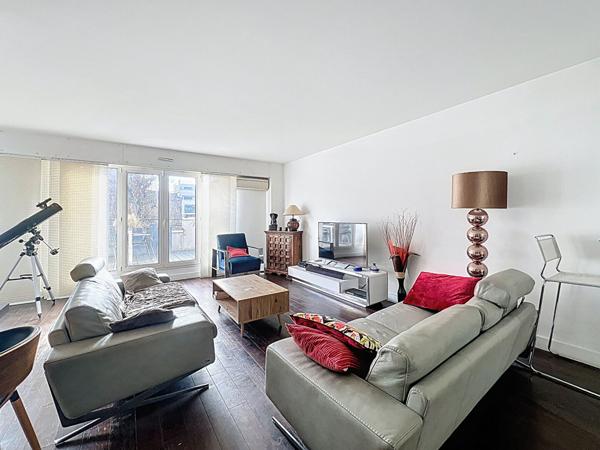 Appartement Suresnes 3 pièce(s) 100 m2