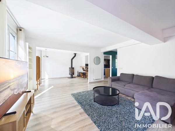 Location maison 9 pièces 174 m² Cesson