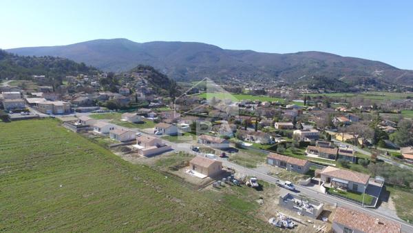 EXCLUSIVITE ERA- Terrain constructible à vendre, Aubignosc 443 m2