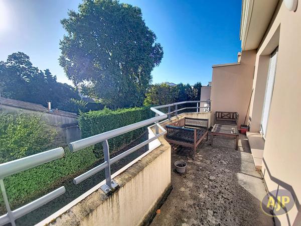 Appartement à vendre Merignac - 3 pièces, 58m² avec 2 chambre(s) à 228 000€ - AJP Immobilier Bordeaux Saint-Augustin