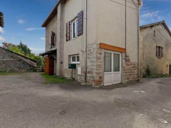 Saint-Germain-au-Mont-d'Or (69650) À VENDRE – Charmante maison rénovée à Saint-Germain (62 m² + combles aménageables)