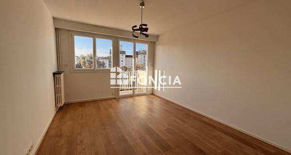 Location Studio 28.97 m² - Tours 37000