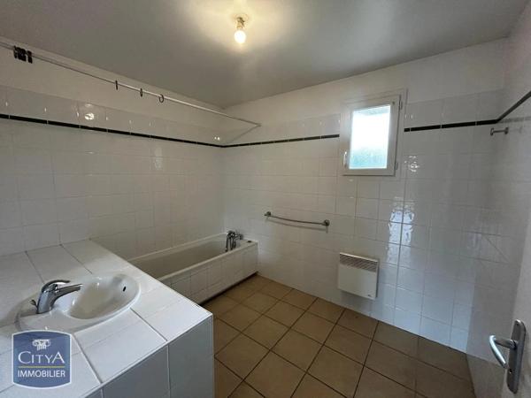 Maison à louer 4 pièces 102.17m² Mont-de-Marsan (40000)