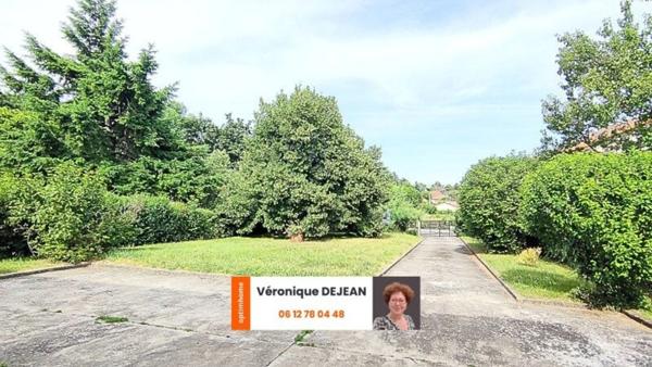 Maison à vendre 5 pièces/4 chambres - terrain 1057 m² - LA ROCHE BLANCHE (63670)