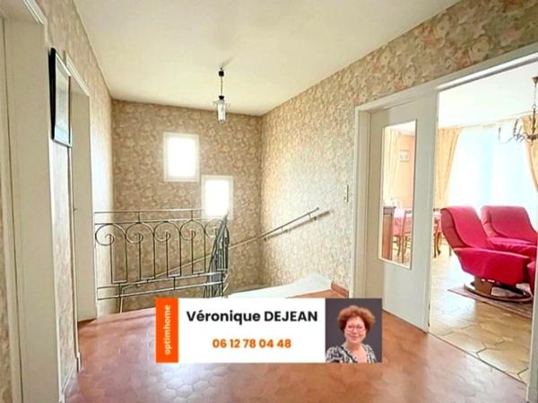 Maison à vendre 5 pièces/4 chambres - terrain 1057 m² - LA ROCHE BLANCHE (63670)