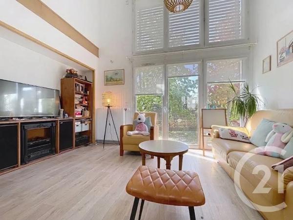 Maison à vendre  4 pièces - 86 m 2   MOISSY CRAMAYEL  - 77