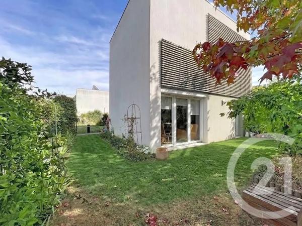 Maison à vendre  4 pièces - 86 m 2   MOISSY CRAMAYEL  - 77