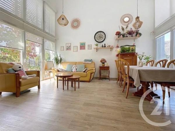 Maison à vendre  4 pièces - 86 m 2   MOISSY CRAMAYEL  - 77