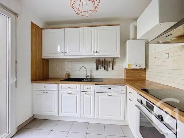 Maison à vendre  4 pièces - 86 m 2   MOISSY CRAMAYEL  - 77