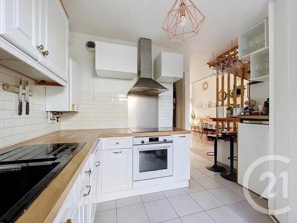 Maison à vendre  4 pièces - 86 m 2   MOISSY CRAMAYEL  - 77