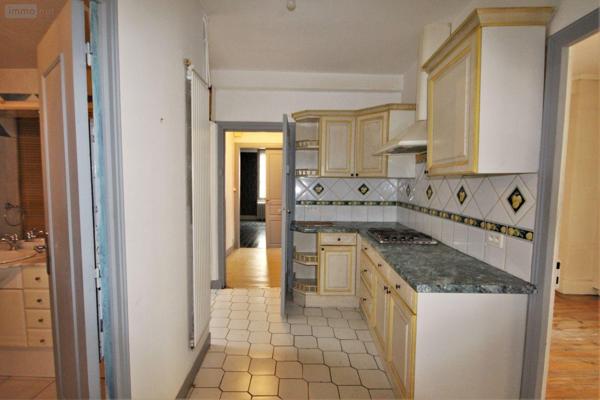 Immeuble à vendre à Villefranche-de-Rouergue dans l'Aveyron (12200), ref : 3143