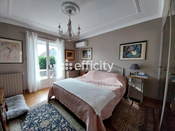 Maison 7 pièces - 210 m²