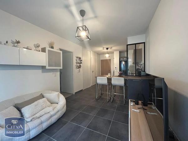 Appartement à louer 2 pièces 39.16m² Saint-Martin-d'Hères (38400)