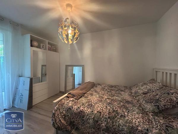 Appartement à louer 2 pièces 39.16m² Saint-Martin-d'Hères (38400)