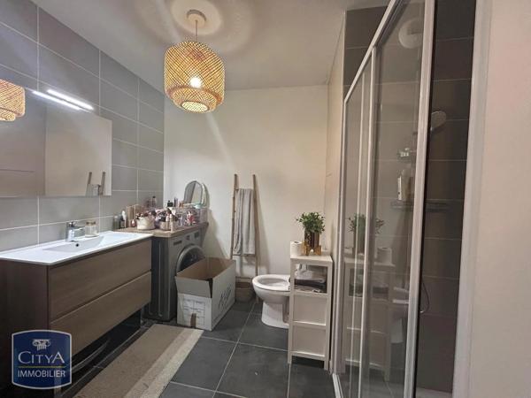 Appartement à louer 2 pièces 39.16m² Saint-Martin-d'Hères (38400)