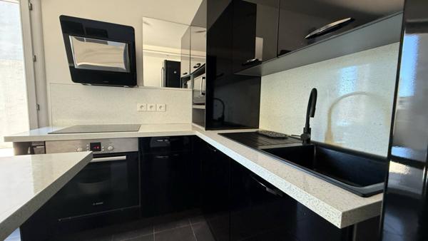 Appartement à vendre à Nice Ouest 2 pièces 48 m2 avec 2 terrasses
