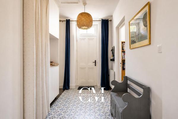 Maison en pierre plain pieds 175 m² Le Bouscat Centre, jardin, piscine, double garage